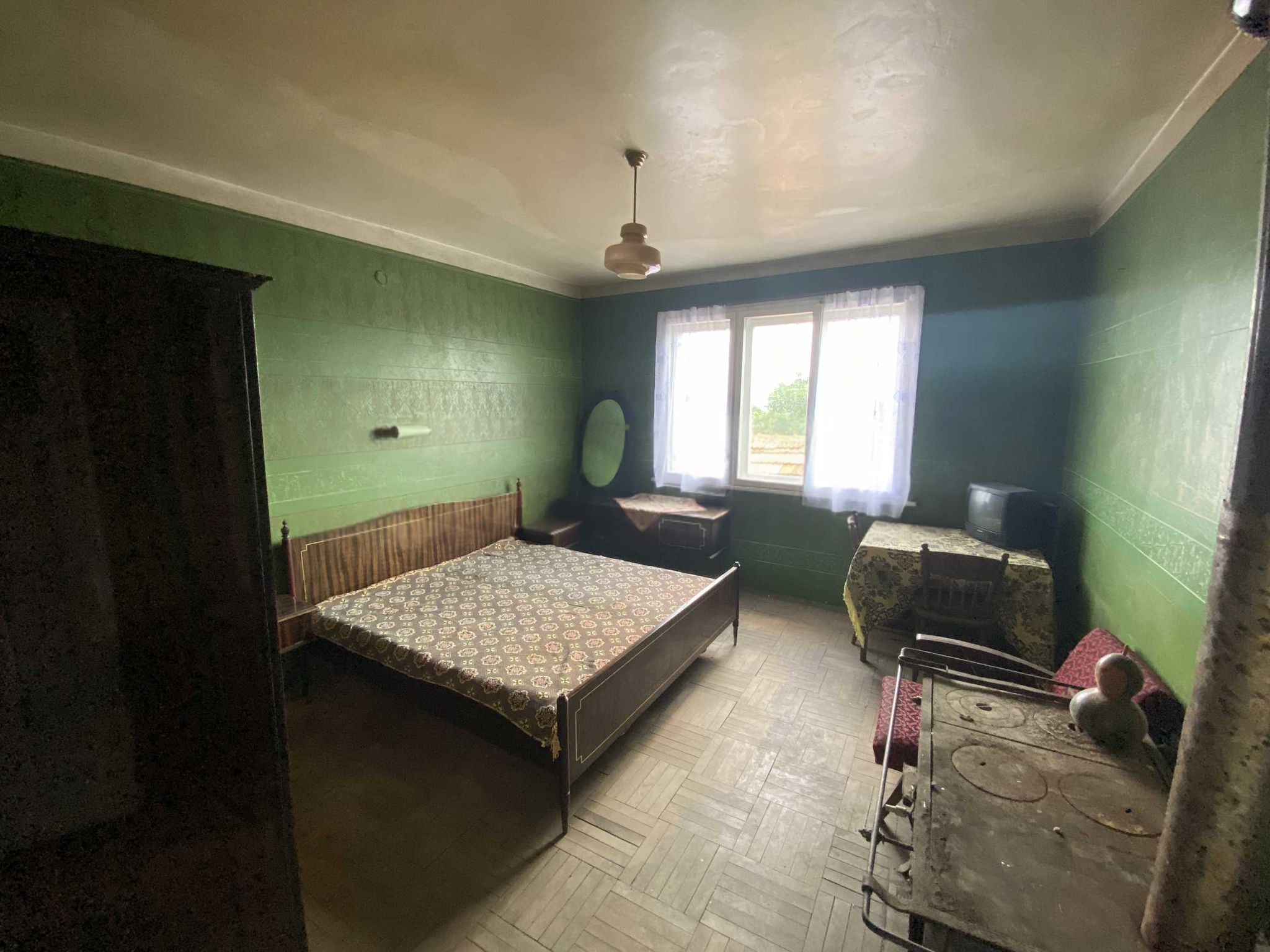 A modern family home consisting of 7 rooms - Image 18