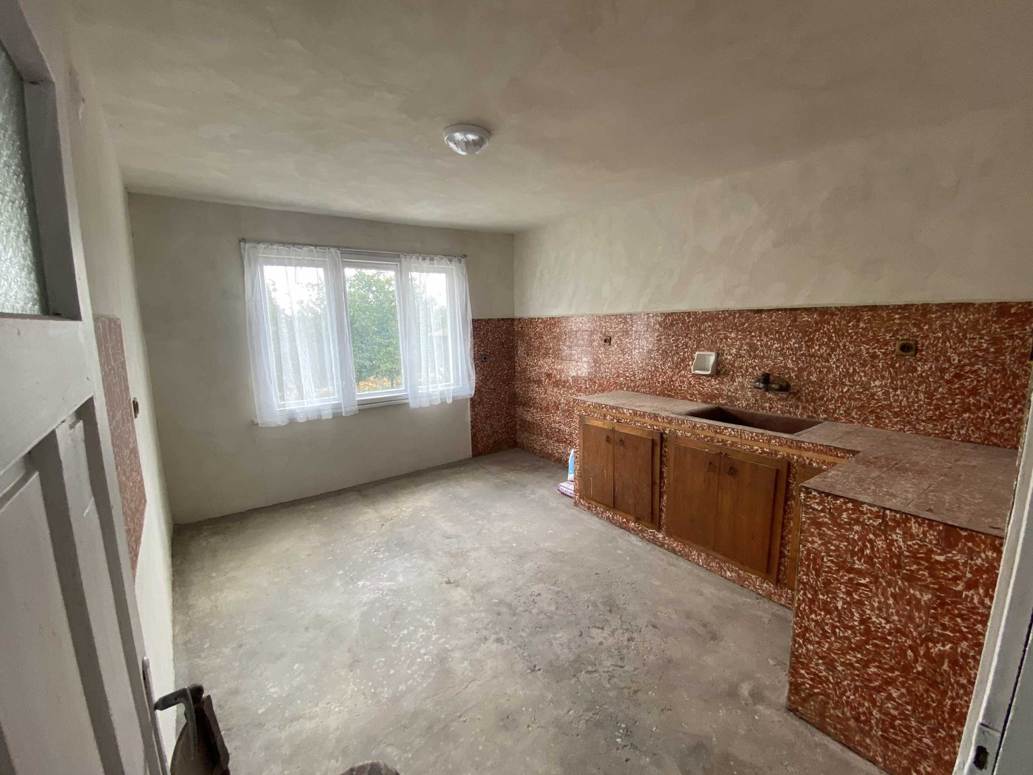 A modern family home consisting of 7 rooms - Image 10