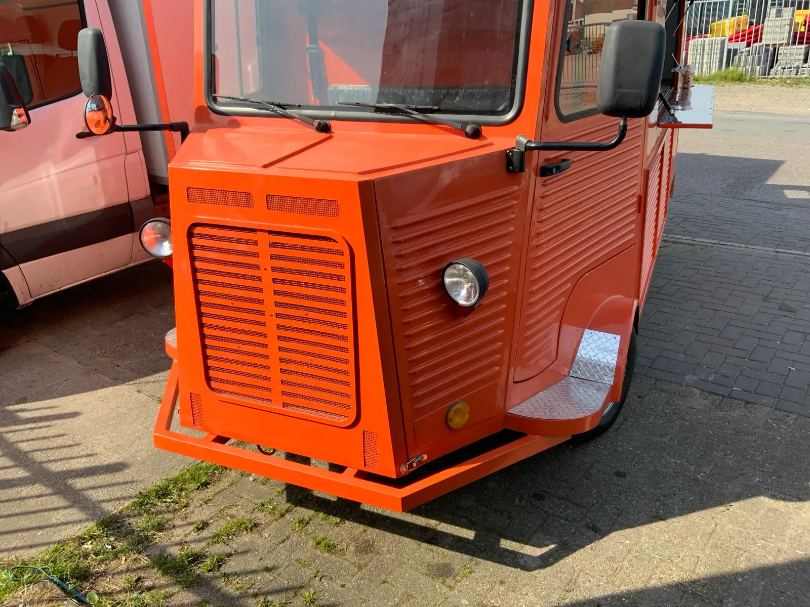 fully equipped electric food truck