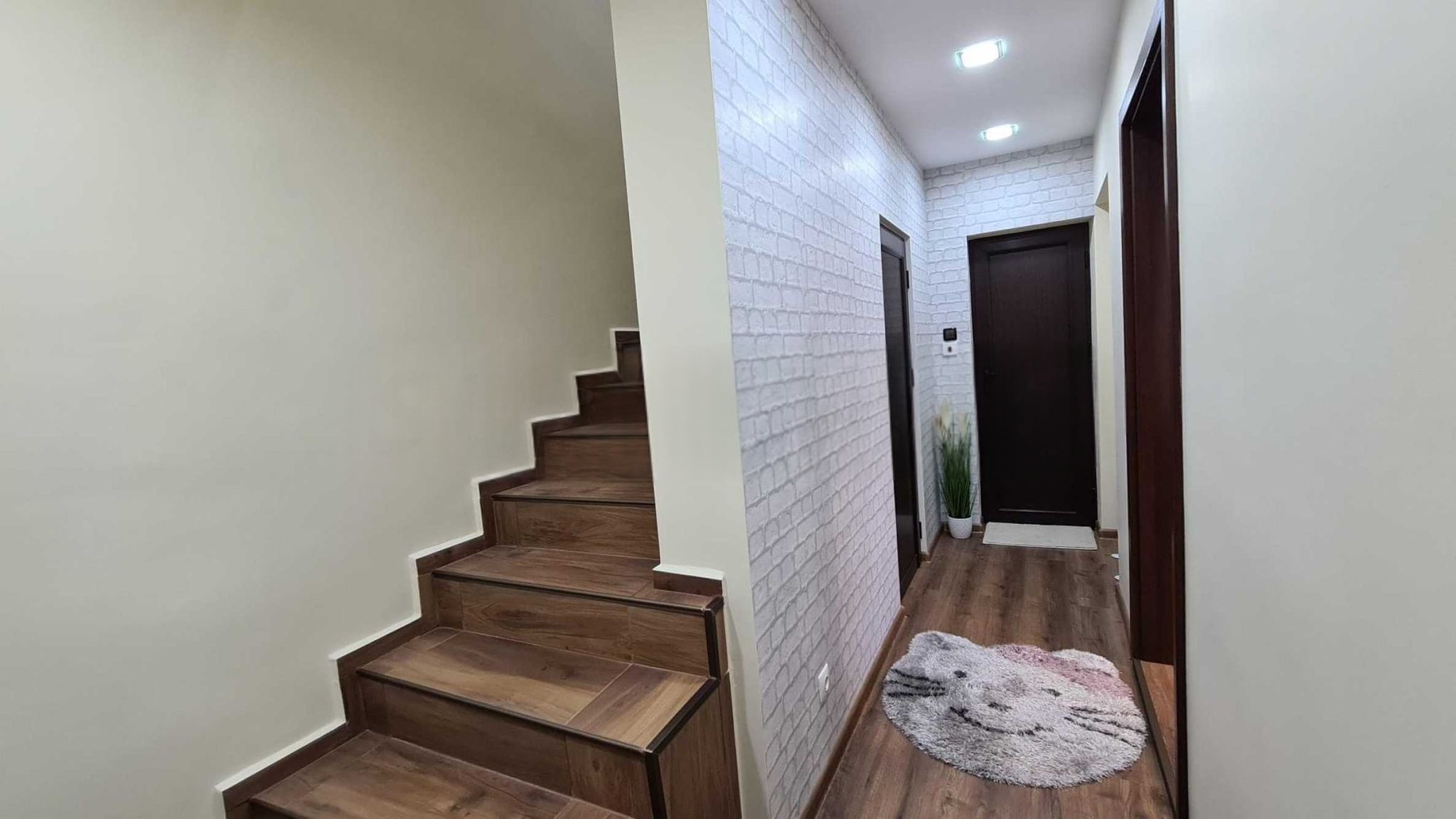 Gerenoveerde woning met twee verdiepingen nabij Vidin - Afbeelding 5