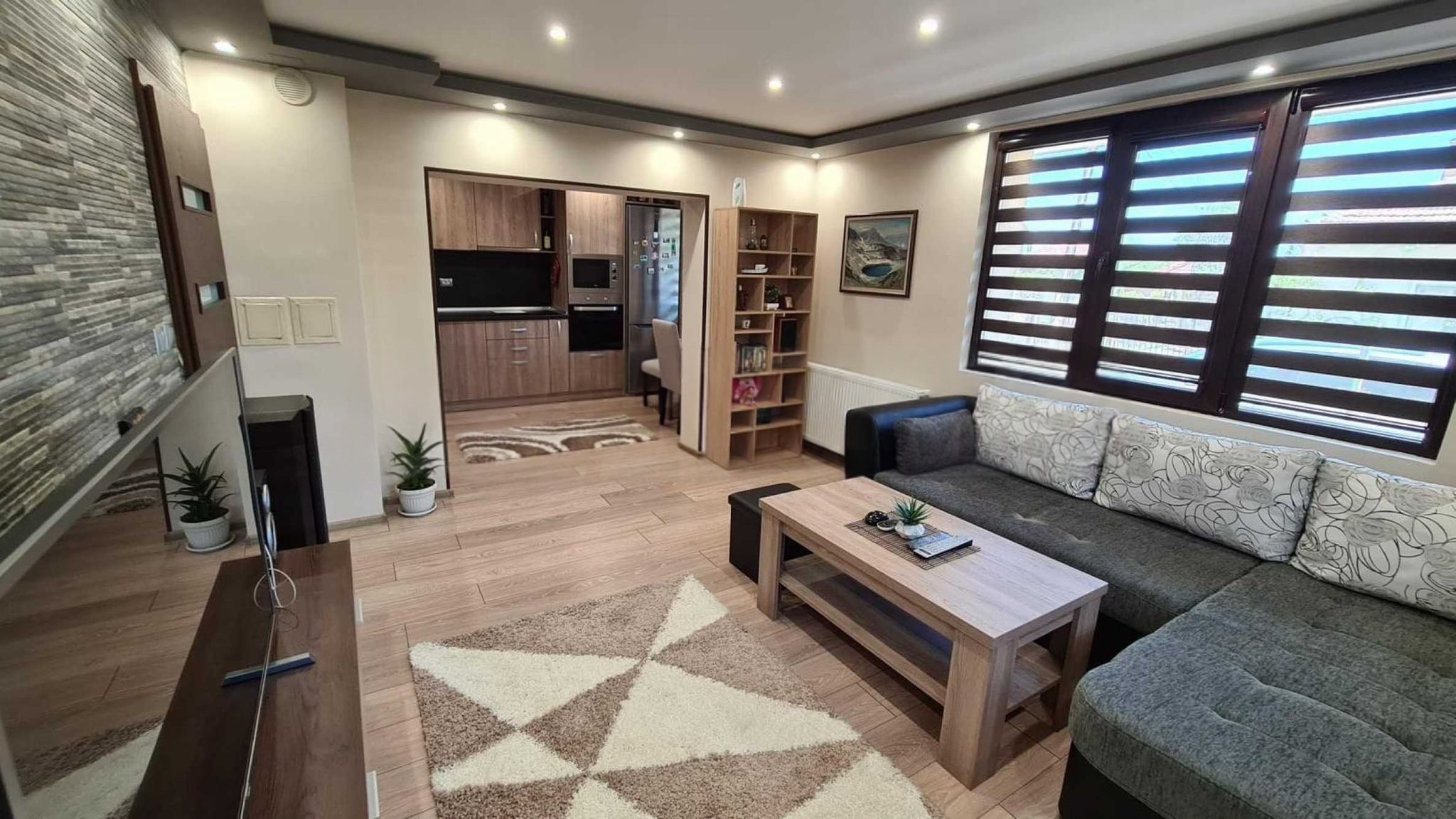 Gerenoveerde woning met twee verdiepingen nabij Vidin - Afbeelding 6