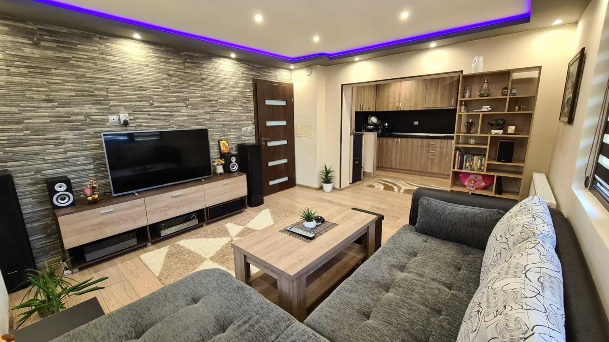 Gerenoveerde woning met twee verdiepingen nabij Vidin - Afbeelding 7