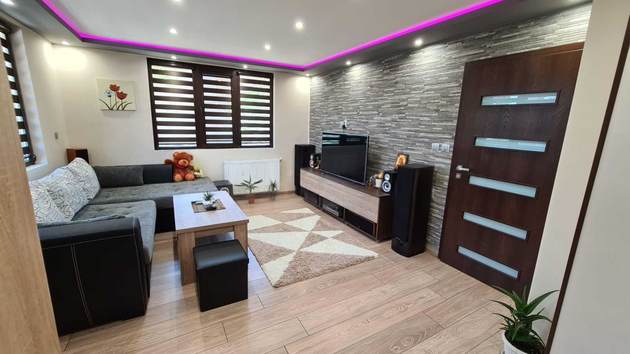 Gerenoveerde woning met twee verdiepingen nabij Vidin - Afbeelding 8